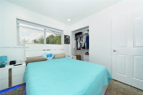 House in Homestead, Florida 4 bedrooms, 167.22 sq.m. № 1836134 - photo 23