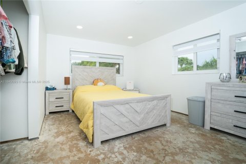 House in Homestead, Florida 4 bedrooms, 167.22 sq.m. № 1836134 - photo 27