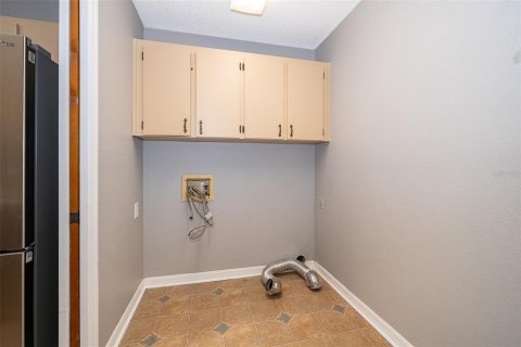 Touwnhouse à vendre à Leesburg, Floride: 2 chambres, 112.23 m2 № 1578816 - photo 12