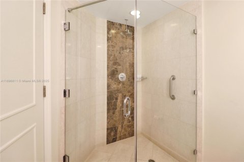 Hotel in Fort Lauderdale, Florida 1 bedroom, 95.5 sq.m. № 2154442 - photo 14