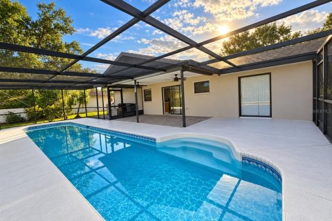 Villa ou maison à vendre à Sarasota, Floride: 2 chambres, 89.93 m2 № 2406779 - photo 19