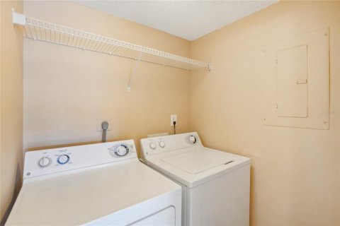 Condominio en venta en Tampa, Florida, 1 dormitorio, 79.52 m2 № 1621022 - foto 11