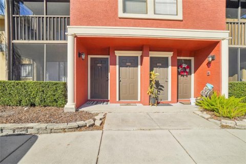 Condominio en venta en Tampa, Florida, 1 dormitorio, 79.52 m2 № 1621022 - foto 5