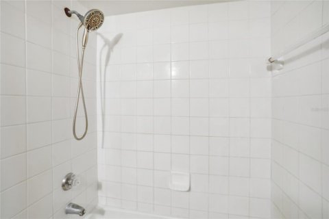 Condominio en venta en Tampa, Florida, 1 dormitorio, 79.52 m2 № 1621022 - foto 15