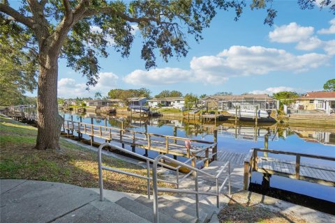 Condominio en venta en Tampa, Florida, 1 dormitorio, 79.52 m2 № 1621022 - foto 22