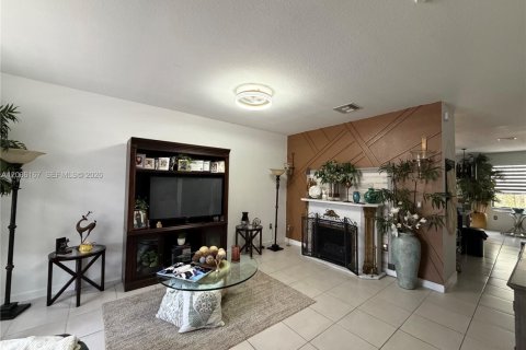 Villa ou maison à vendre à Homestead, Floride: 3 chambres, 143.53 m2 № 2082995 - photo 5