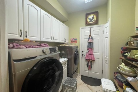 Villa ou maison à vendre à Sarasota, Floride: 3 chambres, 181.62 m2 № 2167403 - photo 17