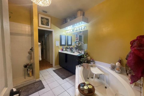 Villa ou maison à vendre à Sarasota, Floride: 3 chambres, 181.62 m2 № 2167403 - photo 7