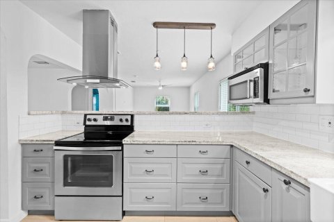 Casa en alquiler en Fort Lauderdale, Florida, 2 dormitorios, 147.81 m2 № 2187559 - foto 12