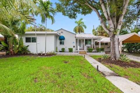 Casa en Fort Lauderdale, Florida 2 dormitorios, 147.81 m2 № 2187559