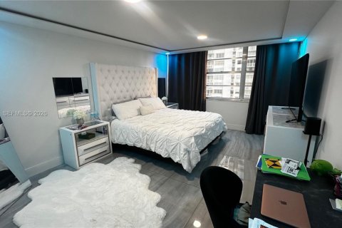 Купить кондоминиум в Авентура, Флорида 2 спальни, 116.22м2, № 2153948 - фото 6