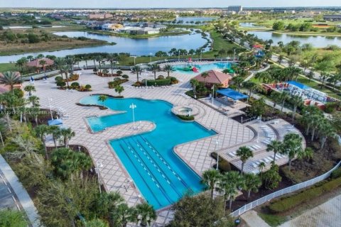 House in Ave Maria, Florida 5 bedrooms, 327.2 sq.m. № 2054354 - photo 28