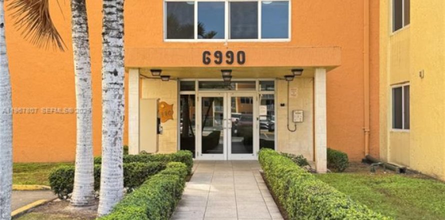 Appartement à Hialeah, Floride 1 chambre, 35.49 m2 № 2029909