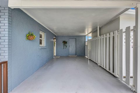 Villa ou maison à vendre à Bradenton, Floride: 3 chambres, 148.46 m2 № 1909537 - photo 11