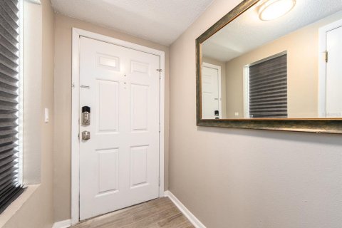 Adosado en venta en Clearwater, Florida, 3 dormitorios, 157.93 m2 № 1906326 - foto 4