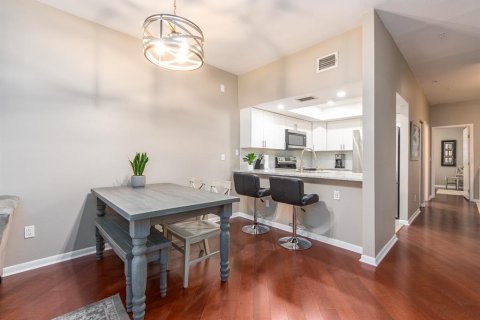 Adosado en venta en Clearwater, Florida, 3 dormitorios, 157.93 m2 № 1906326 - foto 9