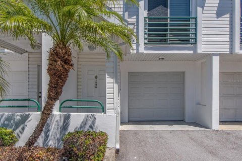 Adosado en venta en Clearwater, Florida, 3 dormitorios, 157.93 m2 № 1906326 - foto 2