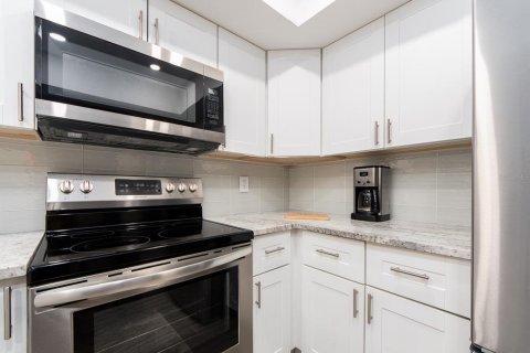 Adosado en venta en Clearwater, Florida, 3 dormitorios, 157.93 m2 № 1906326 - foto 12
