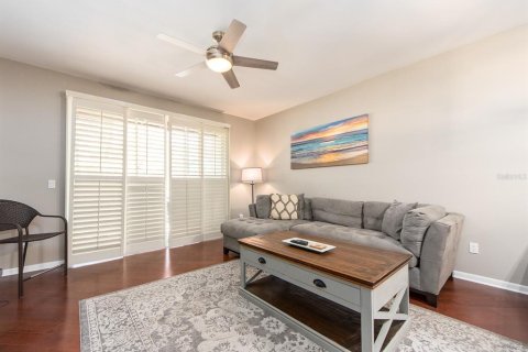 Adosado en venta en Clearwater, Florida, 3 dormitorios, 157.93 m2 № 1906326 - foto 5