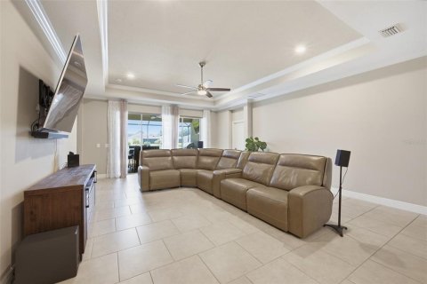 Casa en venta en Riverview, Florida, 4 dormitorios, 229.28 m2 № 2167415 - foto 10
