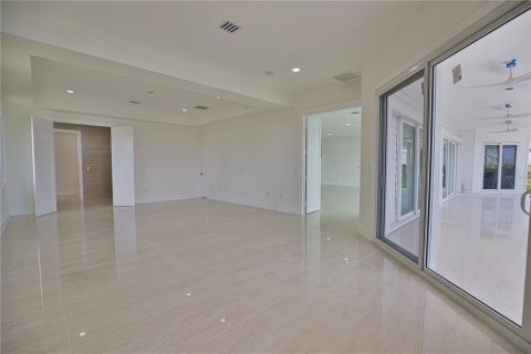 Villa ou maison à louer à Placida, Floride: 4 chambres, 494.05 m2 № 1894655 - photo 23