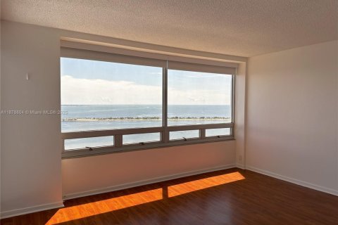 Copropriété à vendre à Miami, Floride: 2 chambres, 152.36 m2 № 1927665 - photo 24