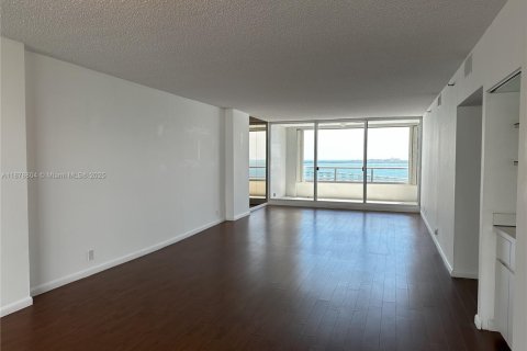 Copropriété à vendre à Miami, Floride: 2 chambres, 152.36 m2 № 1927665 - photo 7