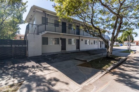 Apartamento en alquiler en Miami, Florida, 55.74 m2 № 1993510 - foto 11