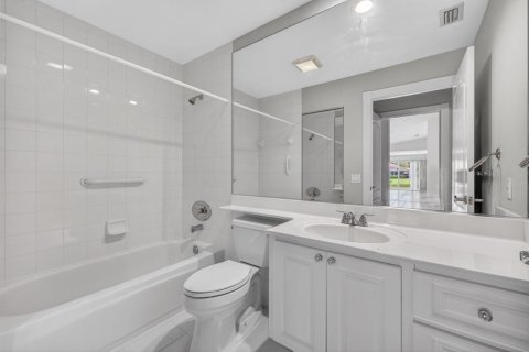 Villa ou maison à vendre à Palm City, Floride: 2 chambres, 156.08 m2 № 2087411 - photo 26