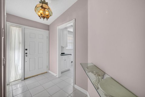 Villa ou maison à vendre à Palm City, Floride: 2 chambres, 156.08 m2 № 2087411 - photo 5