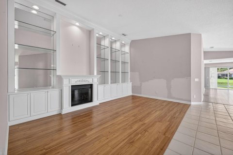Villa ou maison à vendre à Palm City, Floride: 2 chambres, 156.08 m2 № 2087411 - photo 6