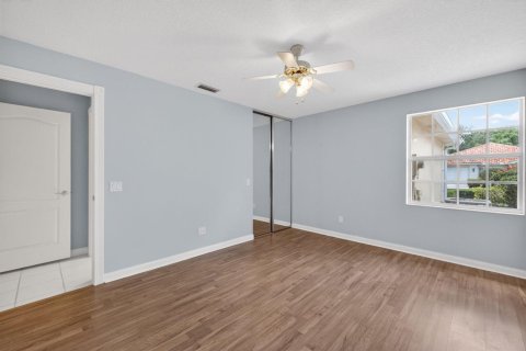 Villa ou maison à vendre à Palm City, Floride: 2 chambres, 156.08 m2 № 2087411 - photo 25