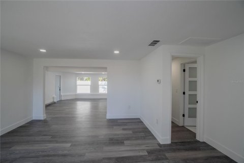 Villa ou maison à vendre à Venice, Floride: 3 chambres, 145.11 m2 № 2283412 - photo 7