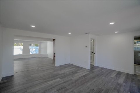 Villa ou maison à vendre à Venice, Floride: 3 chambres, 145.11 m2 № 2283412 - photo 9
