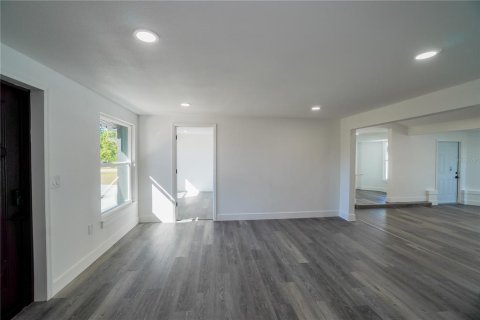 Villa ou maison à vendre à Venice, Floride: 3 chambres, 145.11 m2 № 2283412 - photo 6