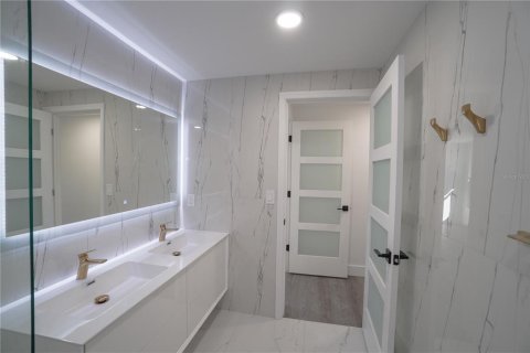 Villa ou maison à vendre à Venice, Floride: 3 chambres, 145.11 m2 № 2283412 - photo 29
