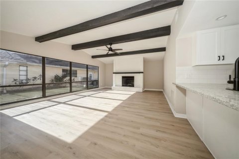 Casa en venta en Tampa, Florida, 4 dormitorios, 245.35 m2 № 1540312 - foto 15