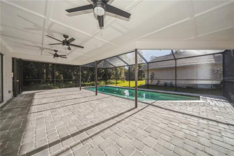Casa en venta en Tampa, Florida, 4 dormitorios, 245.35 m2 № 1540312 - foto 17