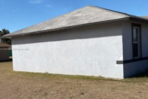 Снять в аренду виллу или дом в Форт Майерс, Флорида 4 спальни, № 2020748 - фото 16