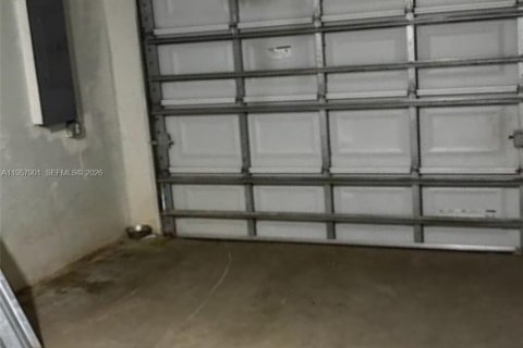 Снять в аренду виллу или дом в Форт Майерс, Флорида 4 спальни, № 2020748 - фото 15