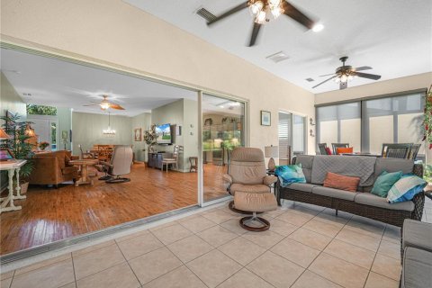 House in Lake Wales, Florida 3 bedrooms, 171.59 sq.m. № 2151177 - photo 16