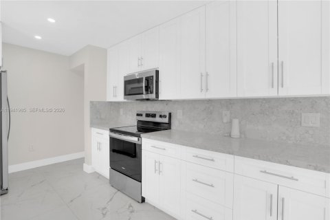 Villa ou maison à vendre à Homestead, Floride: 3 chambres, 135.54 m2 № 1999496 - photo 6