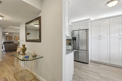 Copropriété à vendre à Boca Raton, Floride: 2 chambres, 140.84 m2 № 2066161 - photo 16