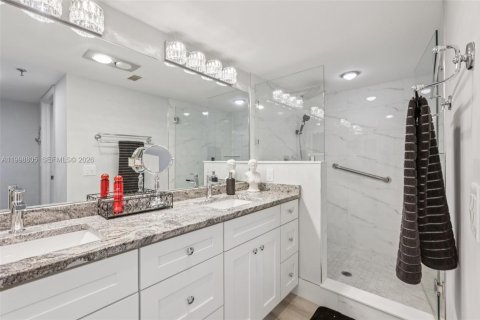 Copropriété à vendre à Boca Raton, Floride: 2 chambres, 140.84 m2 № 2066161 - photo 9