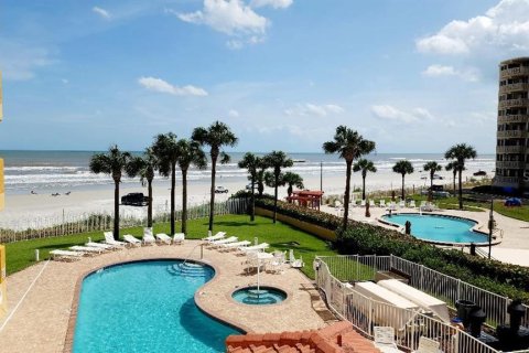 Condo in New Smyrna Beach, Florida, 3 bedrooms  № 1382472 - photo 3
