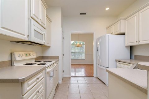 House in Lakeland, Florida 4 bedrooms, 202.25 sq.m. № 1679996 - photo 11