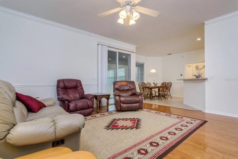 House in Lakeland, Florida 4 bedrooms, 202.25 sq.m. № 1679996 - photo 7