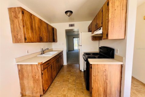 Appartement à louer à Titusville, Floride: 2 chambres, 75.9 m2 № 2104739 - photo 5