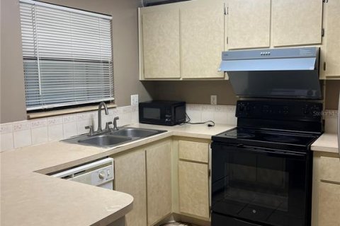 Copropriété à vendre à Gainesville, Floride: 2 chambres, 113.9 m2 № 1914788 - photo 3