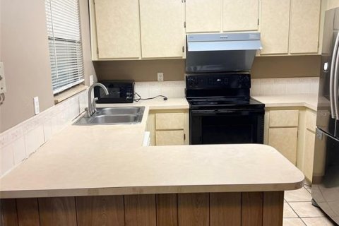 Copropriété à vendre à Gainesville, Floride: 2 chambres, 113.9 m2 № 1914788 - photo 5